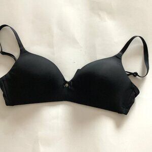 La Vie en Rose Women's Black T-Shirt Bra Adjustable Bra Straps 34D